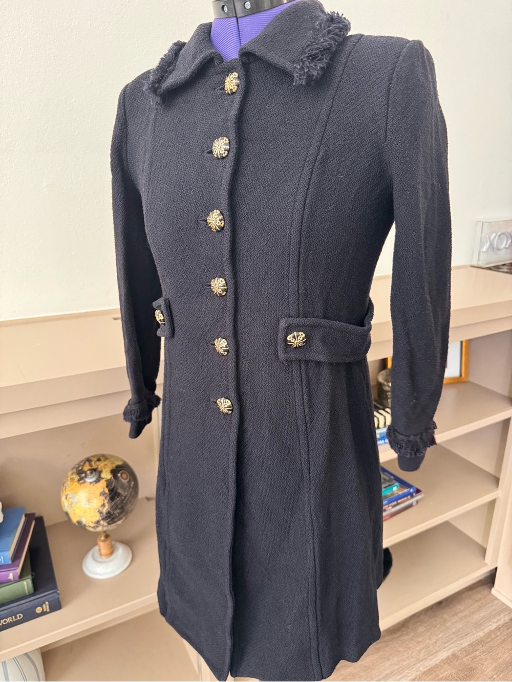 Vintage St. John Collection Black Knit Long Jacket Gold Buttons Size 2 - Picture 5 of 9